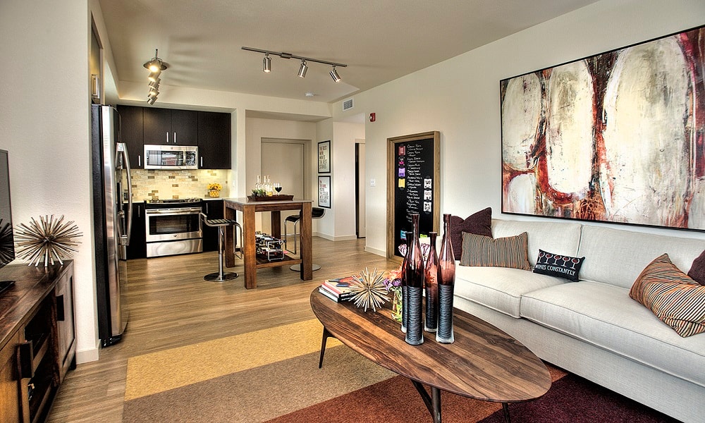 Spacious 1 Bed/ 1 Bath Apartment in Manhattan New York