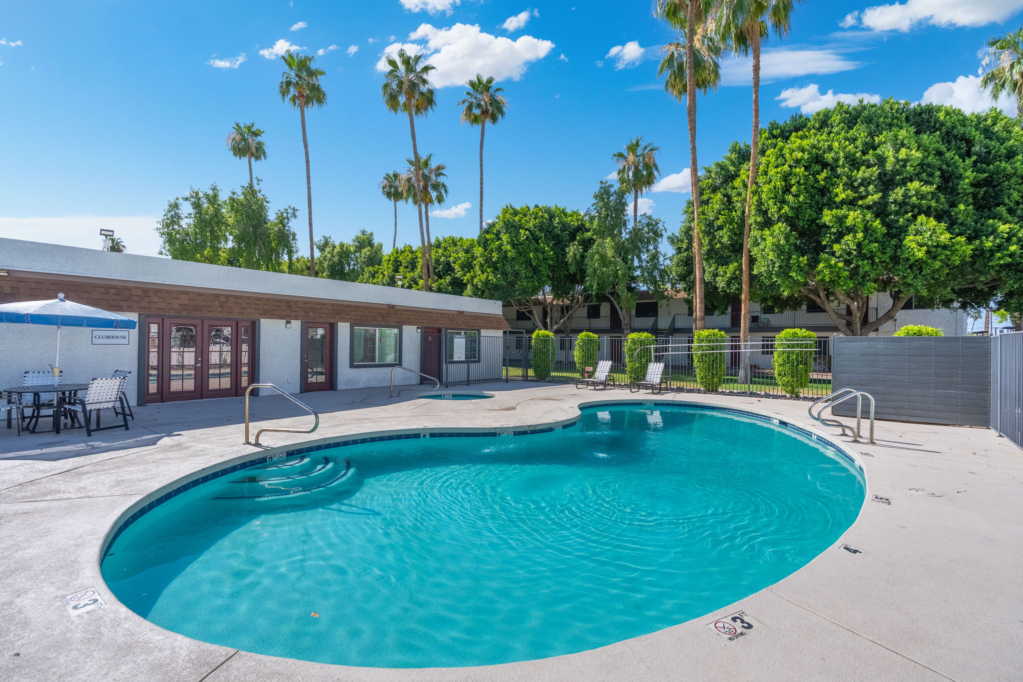 Furnished 2BD/1BA | All-Inclusive | Minutes from Banner Gateway & Dignity Health — Mesa, AZ